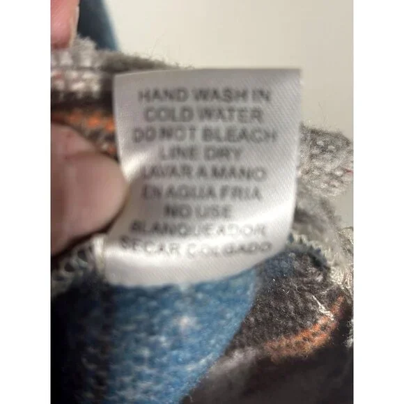 Southwestern Style Button-Down Cropped Jacket With Frayed Hem & Pockets - Picture 14 of 14